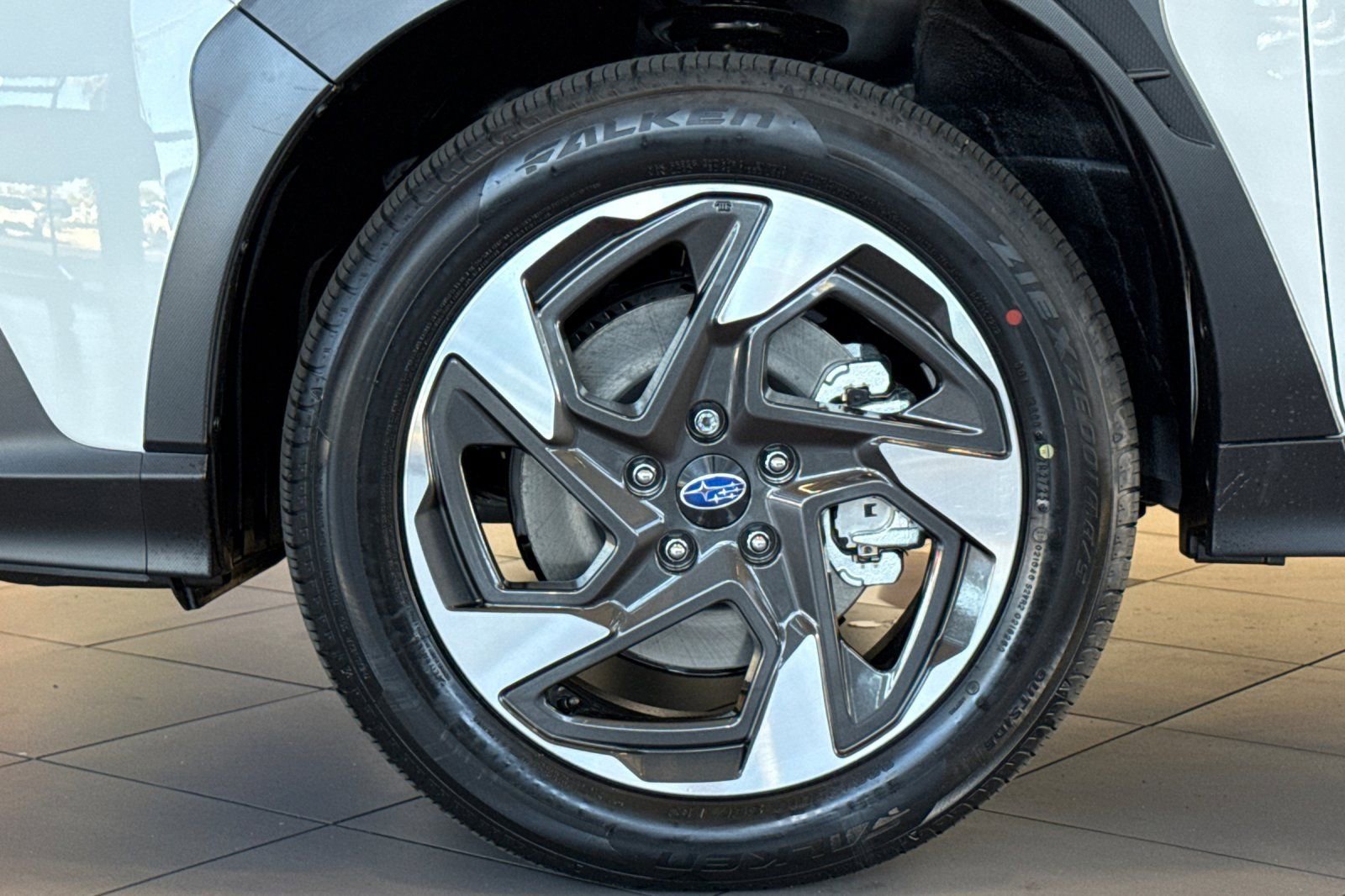 New 2026 Subaru Crosstrek 2.5i Limited w/ Crosstrek Mirror Package image 24