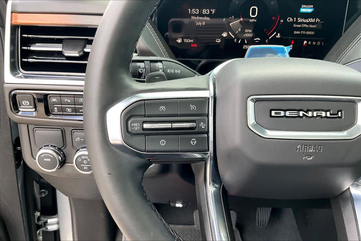 Used 2025 GMC Yukon XL Denali w/ Denali Reserve Package RWD image 24