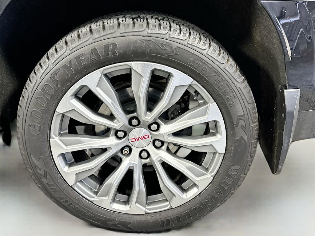 Used 2021 GMC Yukon XL Denali image 34