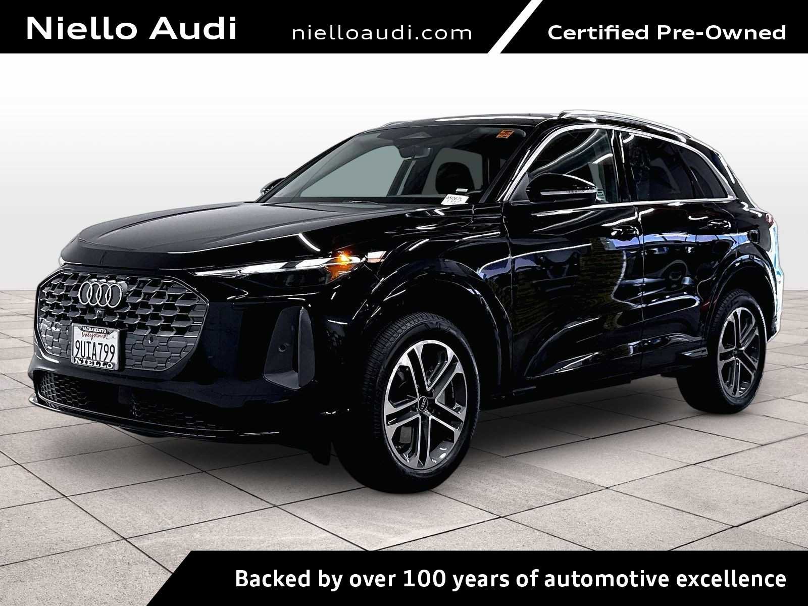 Certified 2025 Audi Q5 Premium w/ Convenience Package AWD/4WD image 1