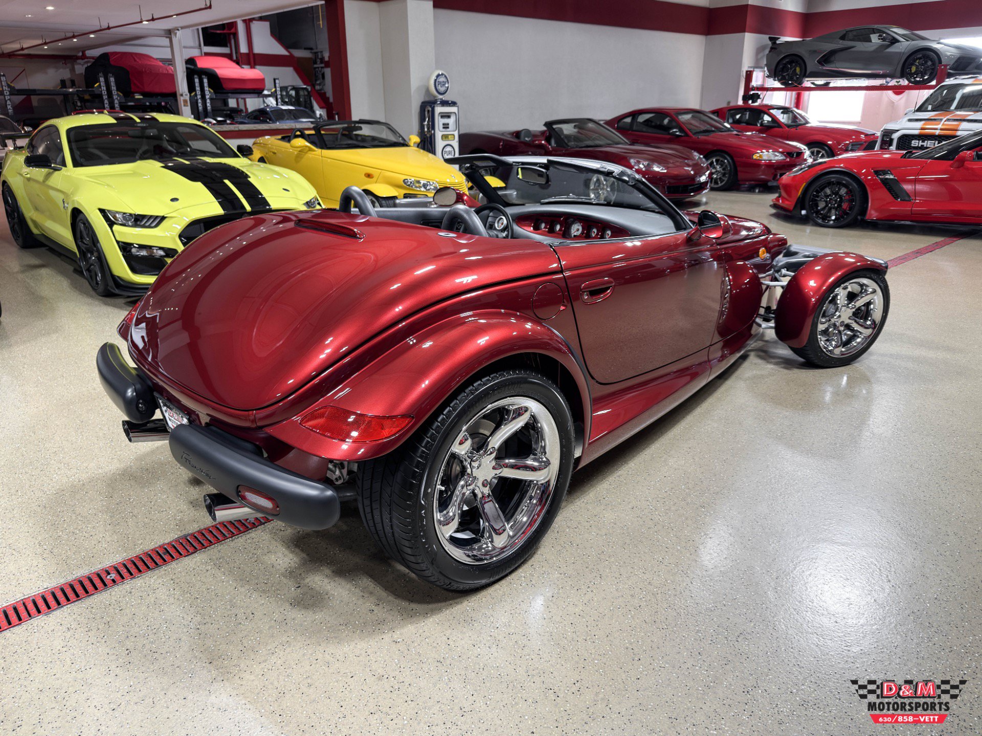Used 2002 Chrysler Prowler RWD image 41