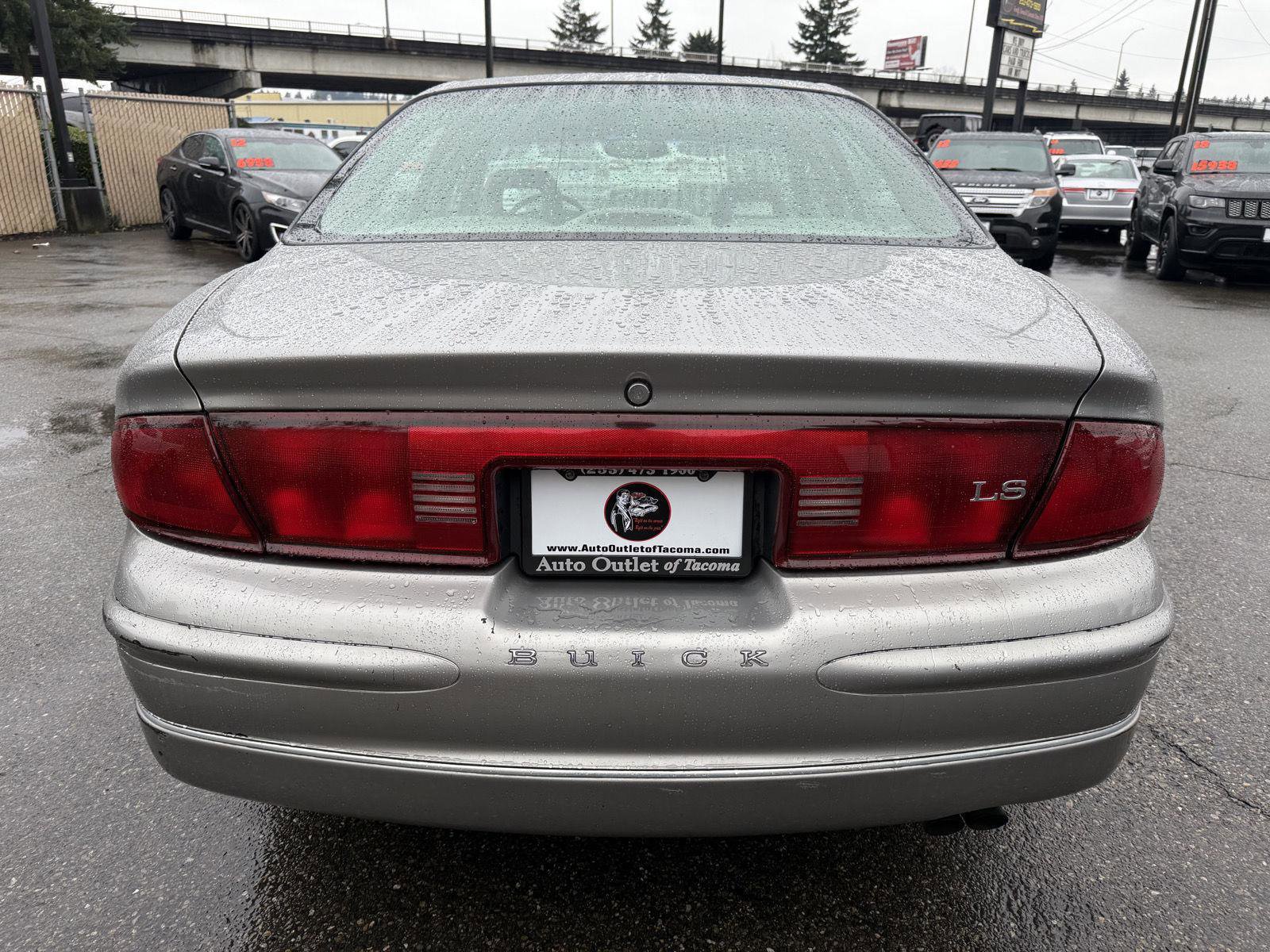 Used 1999 Buick Regal LS w/ Gran Touring Pkg image 10