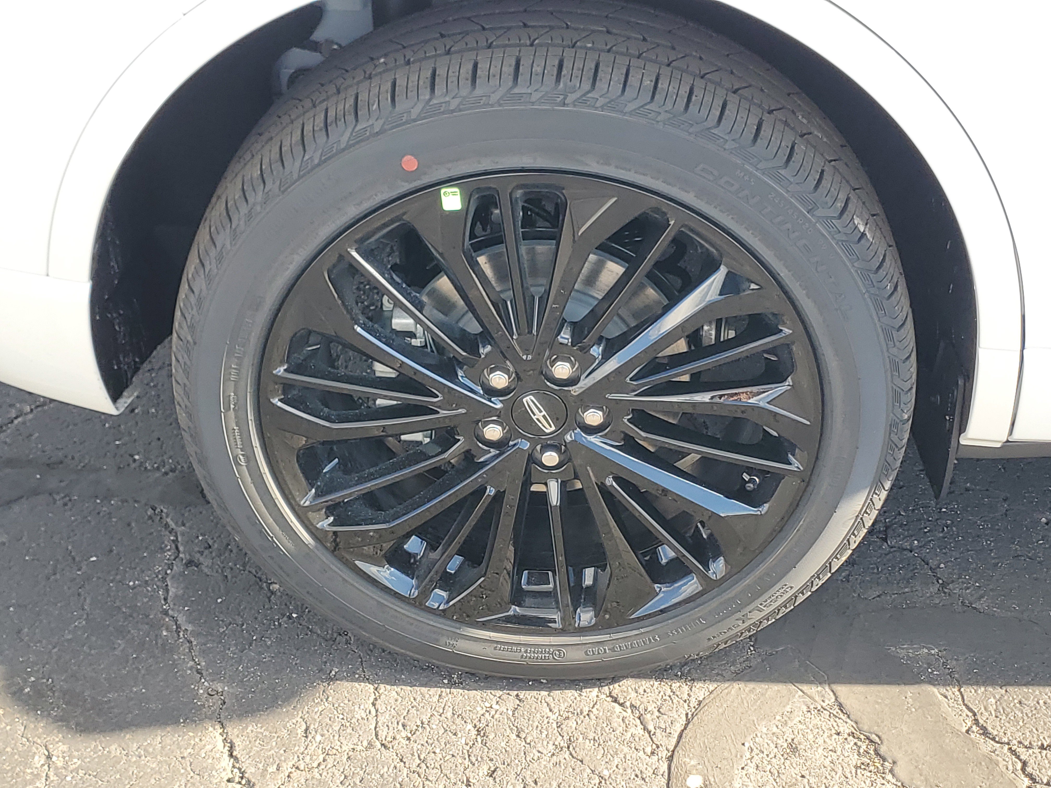 New 2026 Lincoln Corsair Reserve w/ Jet Appearance Package image 5