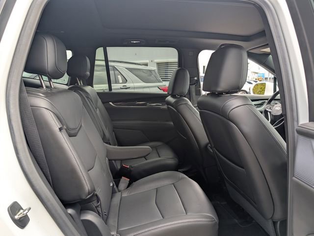 Used 2020 Cadillac XT6 Premium Luxury image 13