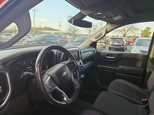 Used 2021 Chevrolet Silverado 1500 LT w/ Bed Protection Package image 8