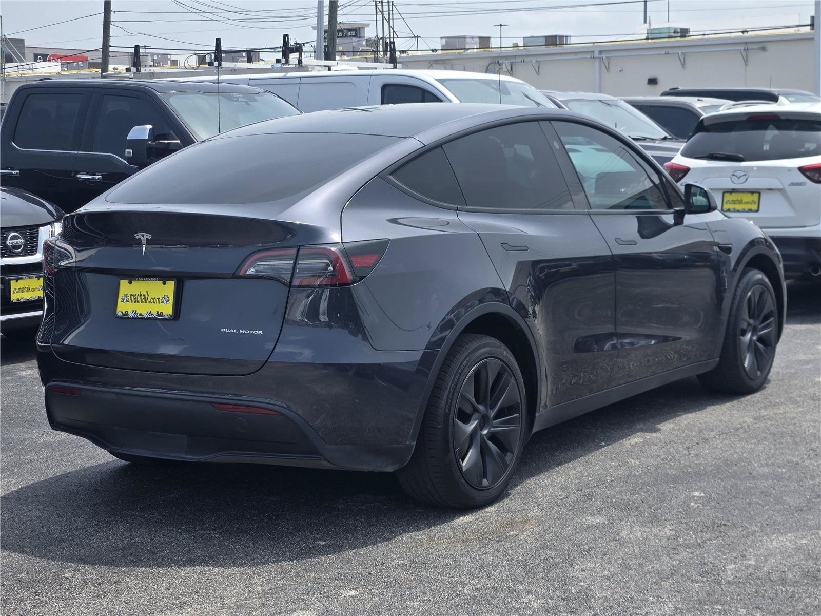 Used 2025 Tesla Model Y Long Range AWD/4WD image 6