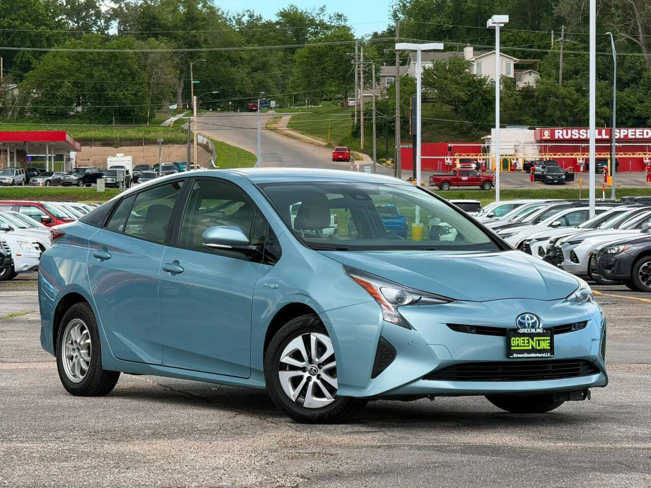 Used 2018 Toyota Prius Two w/ Prius Two Safety Plus Package FWD image 1
