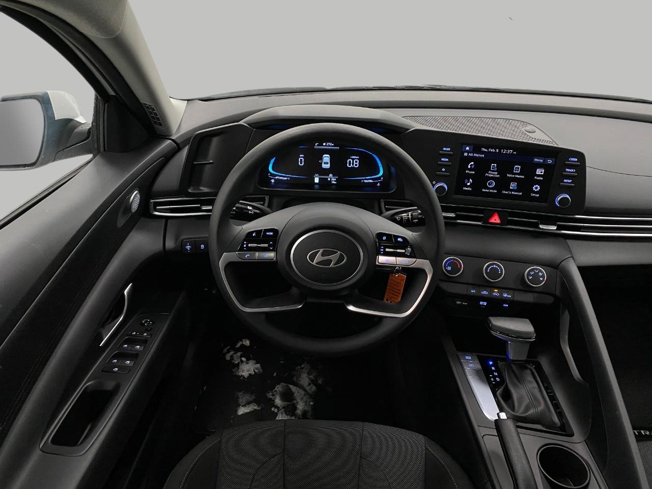 New 2026 Hyundai Elantra SE FWD image 12