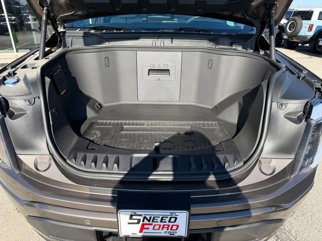 Used 2022 Ford F150 Lightning Platinum image 14