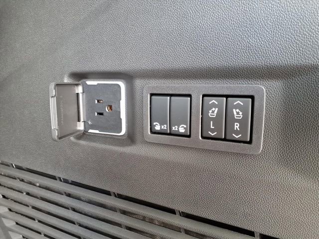 New 2026 GMC Yukon Elevation w/ LPO, Floor Liner Package image 14
