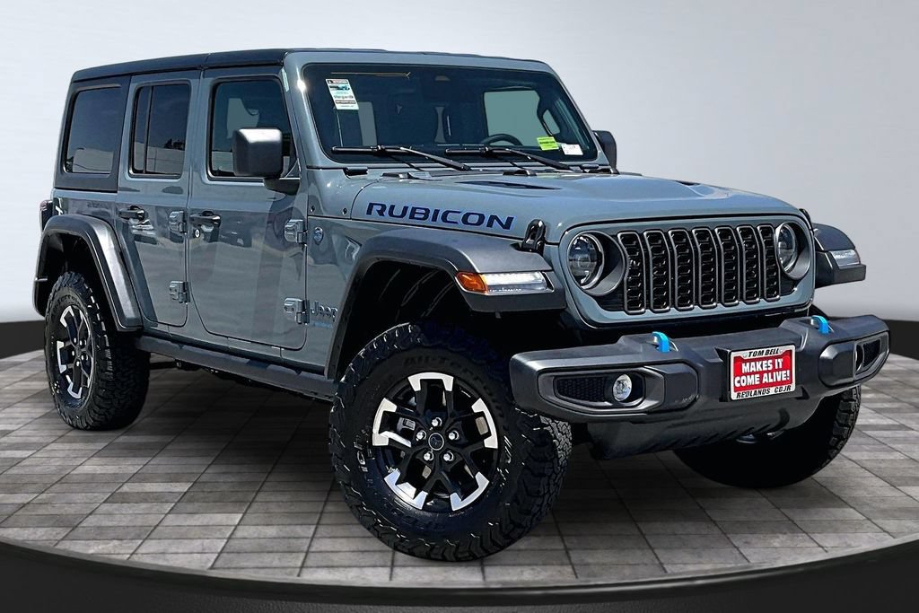 Used 2025 Jeep Wrangler Unlimited Rubicon 4xe w/ Convenience Group AWD/4WD image 35