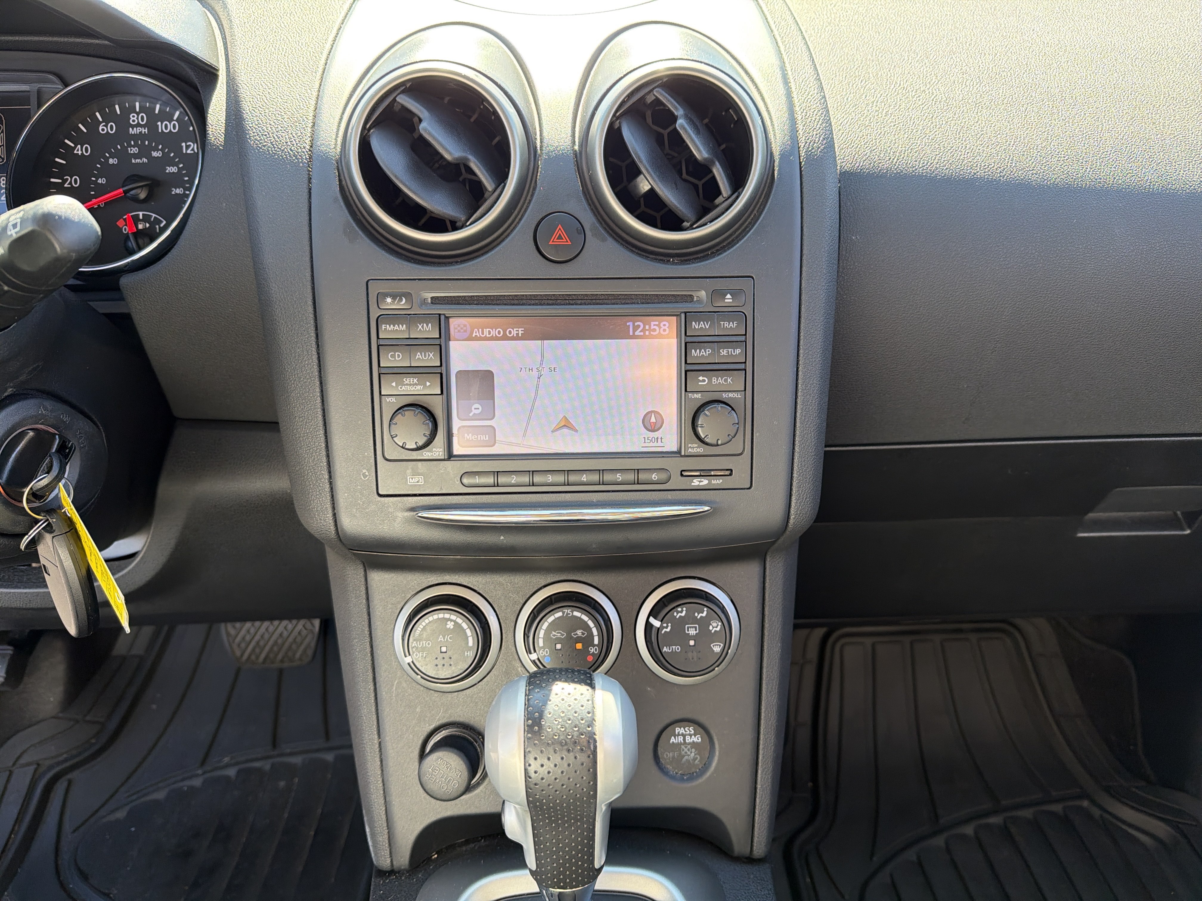 Used 2013 Nissan Rogue SL AWD/4WD image 24