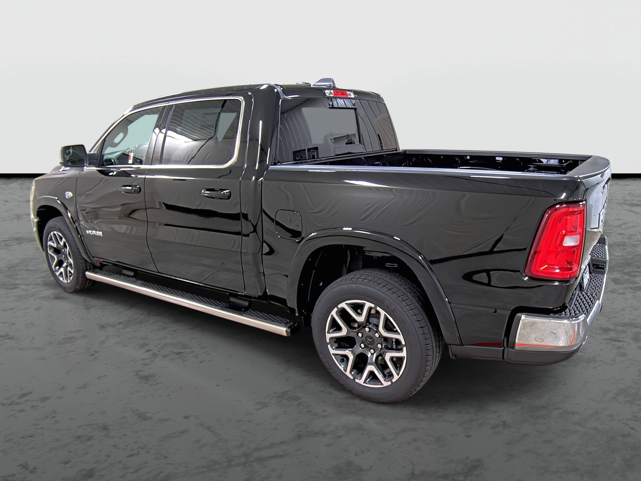 New 2026 RAM 1500 Laramie AWD/4WD image 2