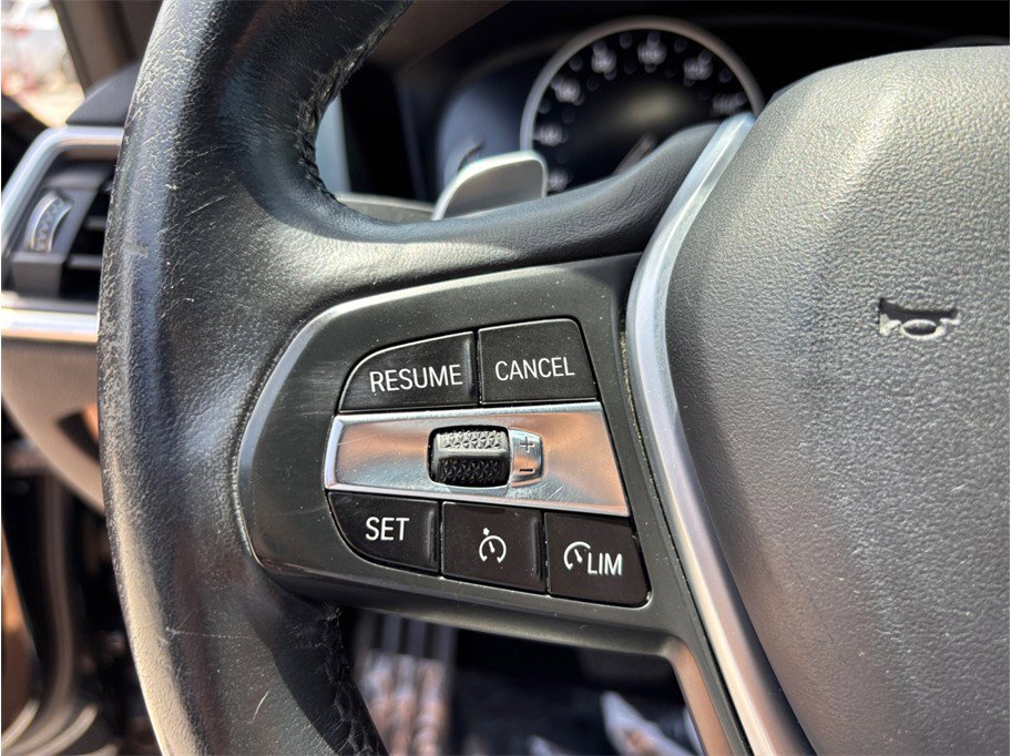 Used 2020 BMW 330i Sedan RWD image 23