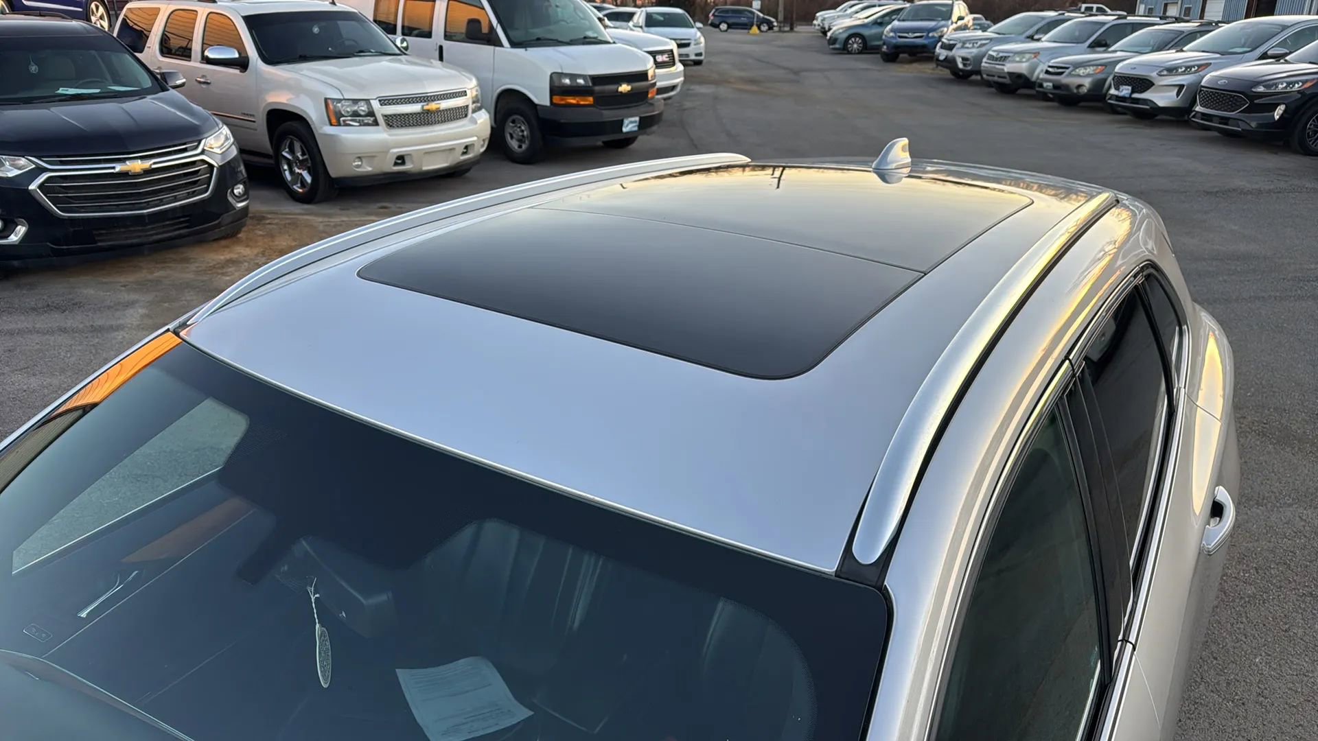 Used 2017 Lincoln MKC Reserve image 24