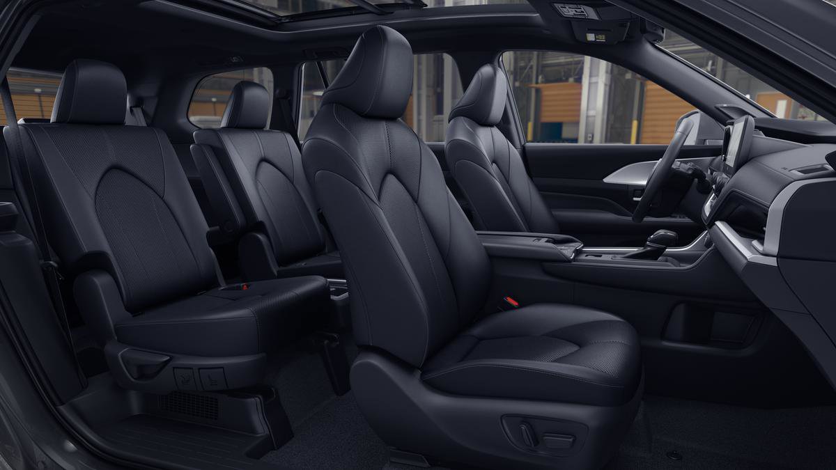 New 2026 Toyota Grand Highlander AWD Hybrid image 22