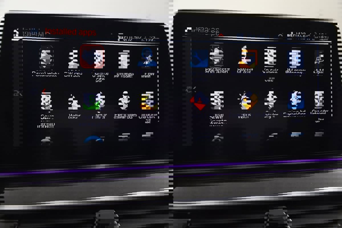 Used 2023 BMW 540i xDrive w/ M Sport Package image 41