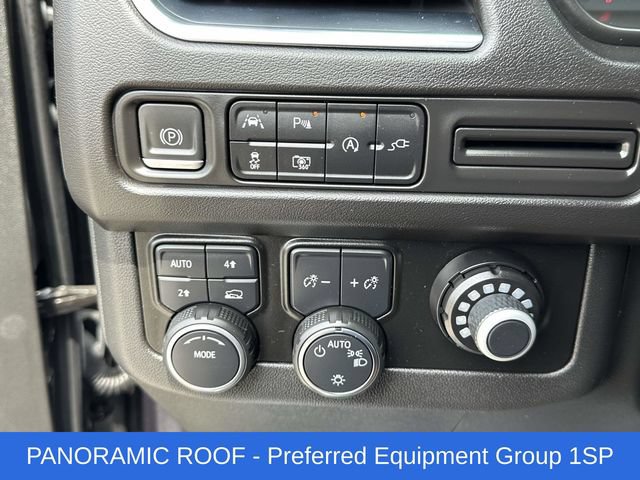 Certified 2022 Chevrolet Tahoe RST w/ Luxury Package AWD/4WD image 13