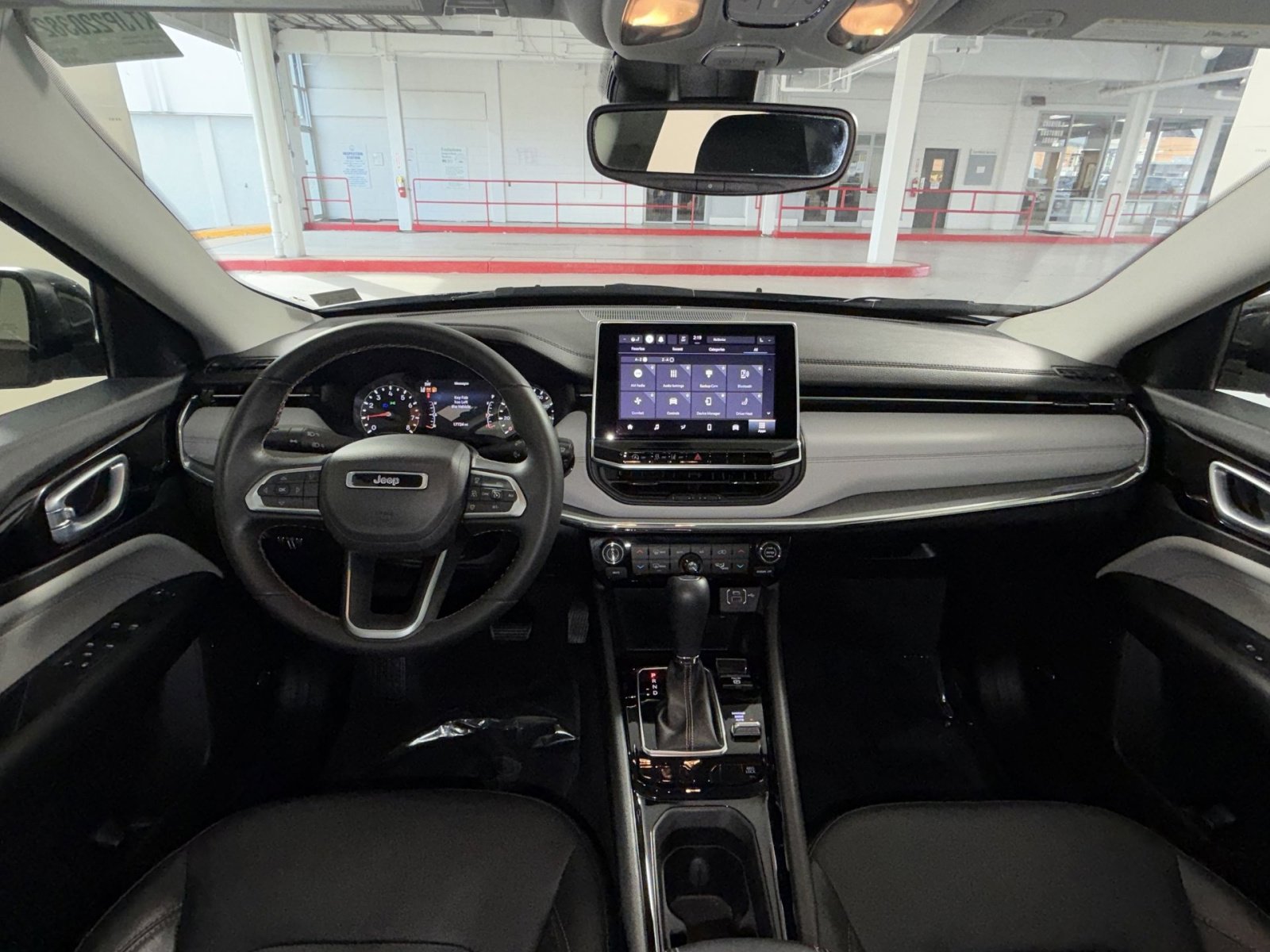 Used 2022 Jeep Compass Limited w/ Sun and Sound Group image 22