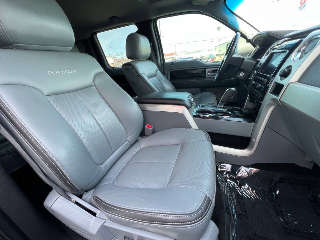 Used 2012 Ford F150 Platinum AWD/4WD image 7