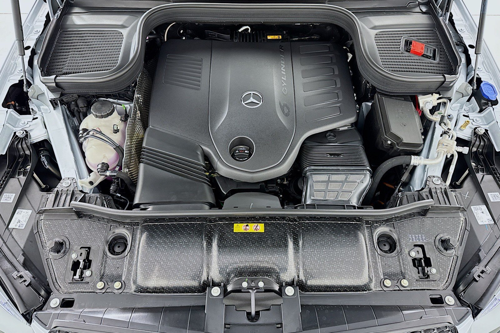 New 2026 Mercedes-Benz GLE 450 4MATIC Coupe image 10