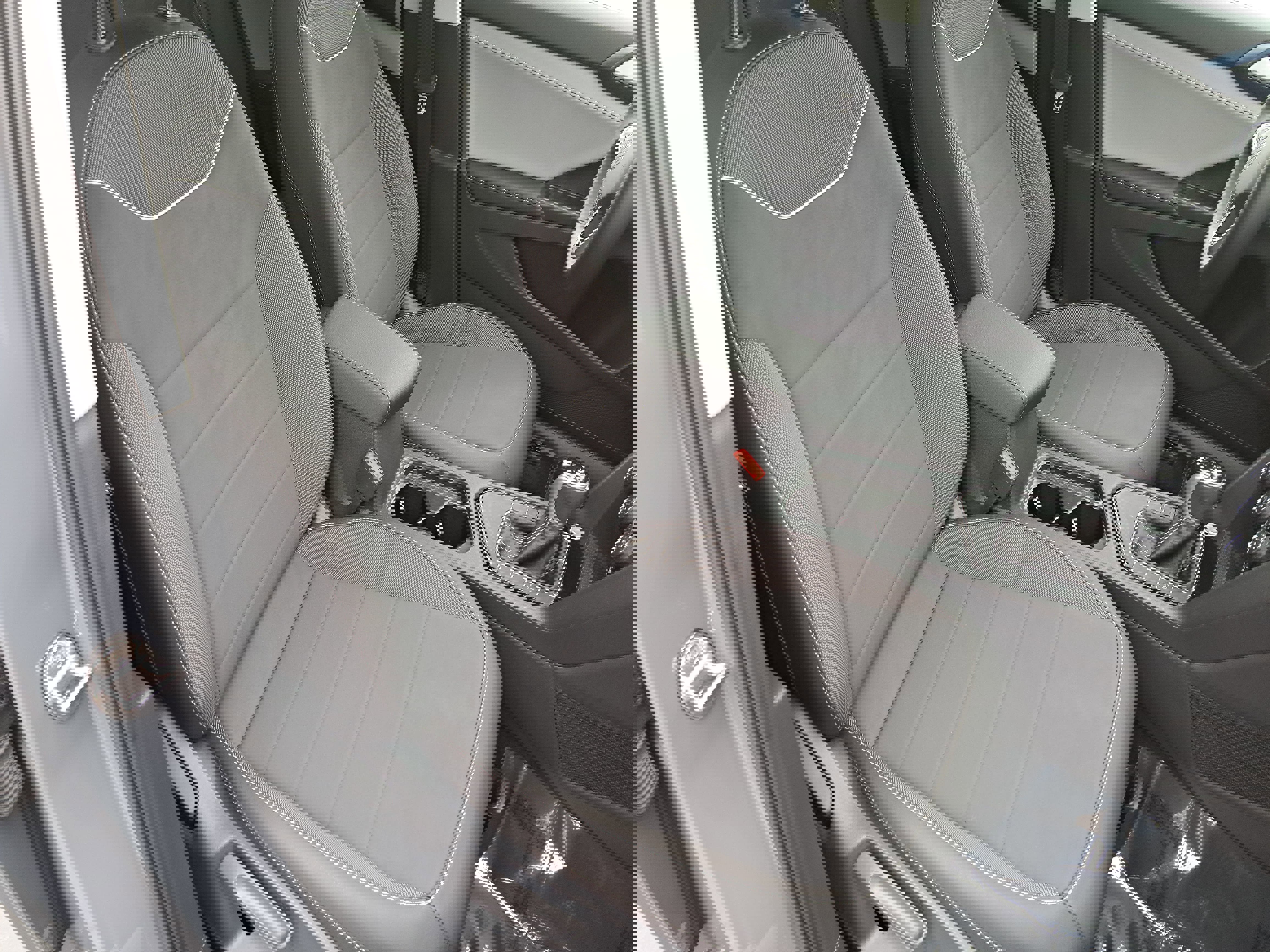 Used 2024 Volkswagen Taos SE w/ Panoramic Sunroof Package image 10