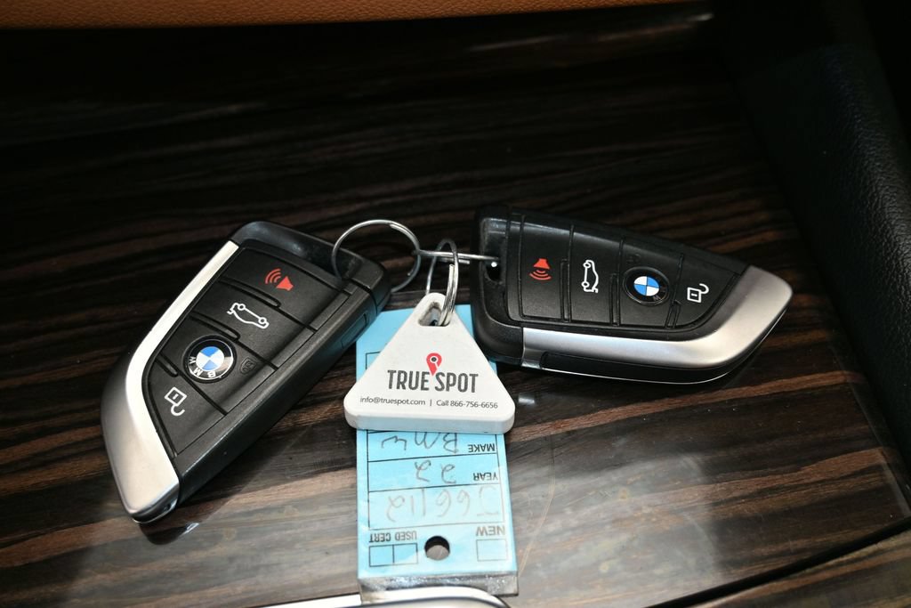 Used 2022 BMW 530i xDrive w/ Convenience Package AWD/4WD image 31