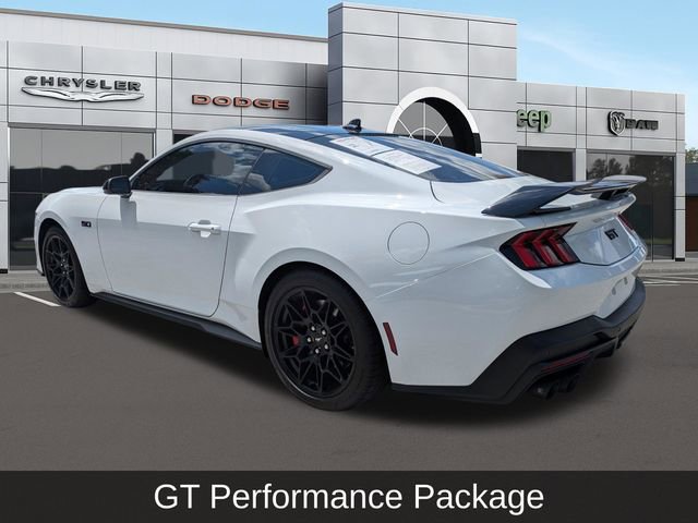 Used 2025 Ford Mustang GT Premium w/ GT Performance Package RWD image 8