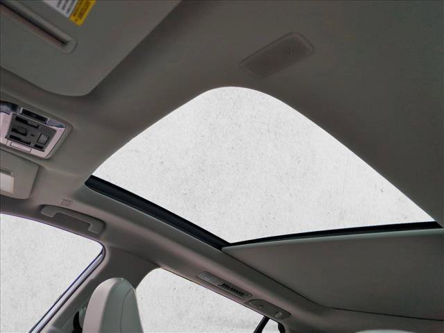Certified 2025 Toyota Grand Highlander AWD image 15