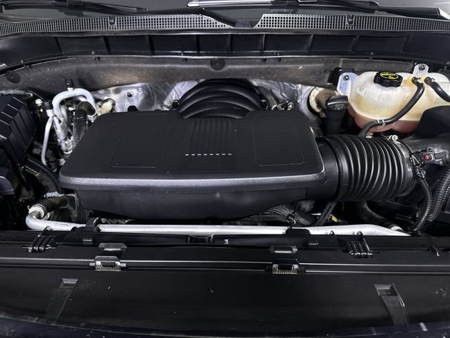 Used 2025 Chevrolet Suburban LT AWD/4WD image 31