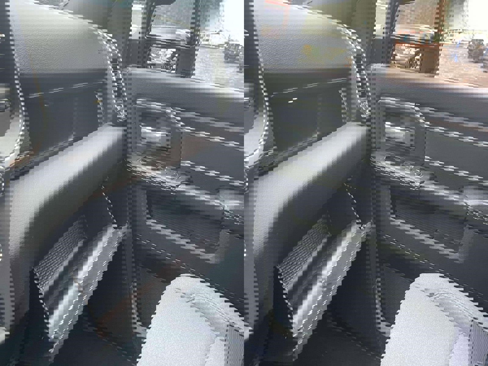 Used 2024 RAM 2500 Big Horn image 32