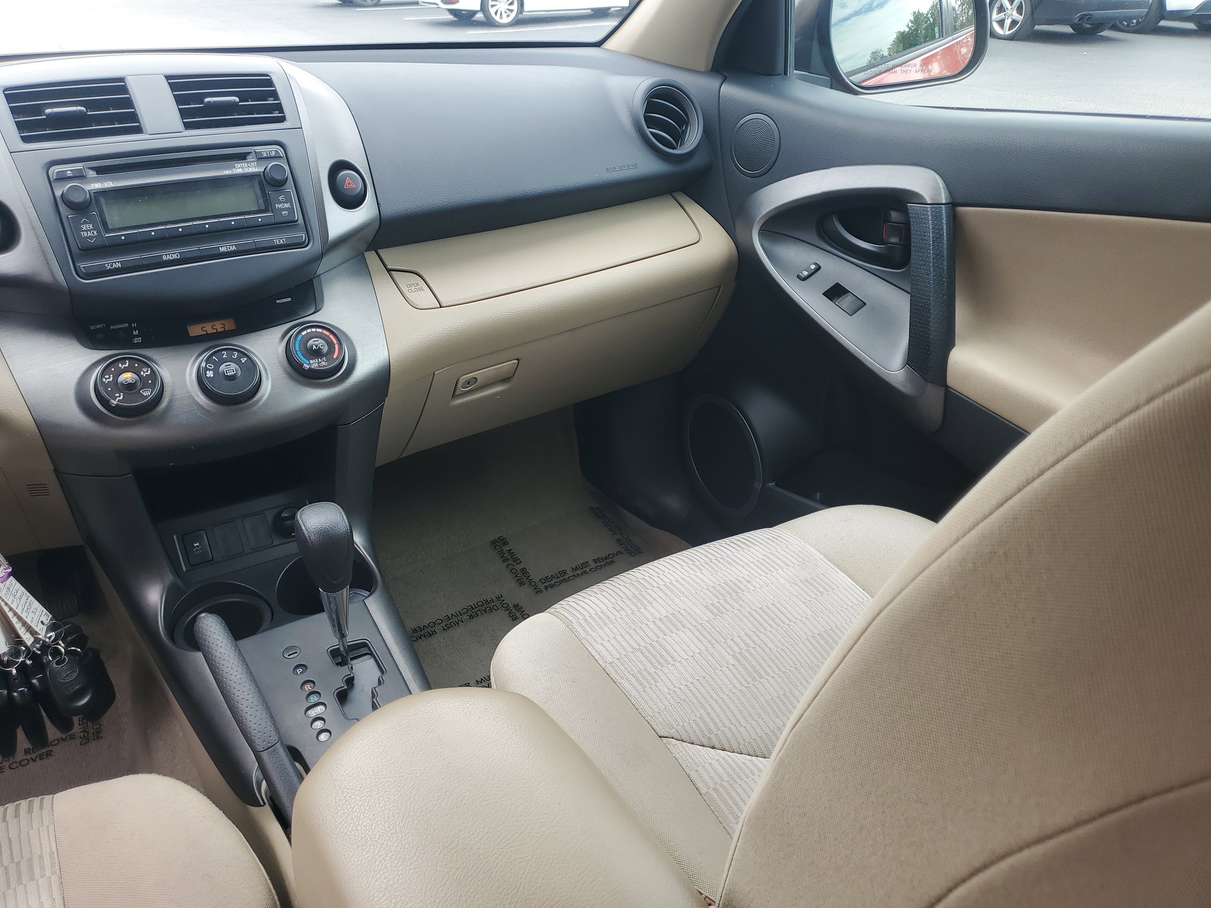 Used 2012 Toyota RAV4 FWD w/ Value Pkg image 18