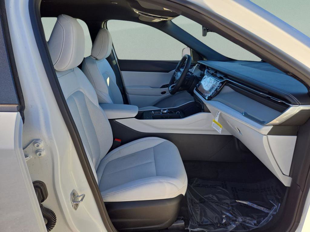 New 2026 Jeep Cherokee Laredo AWD/4WD image 29