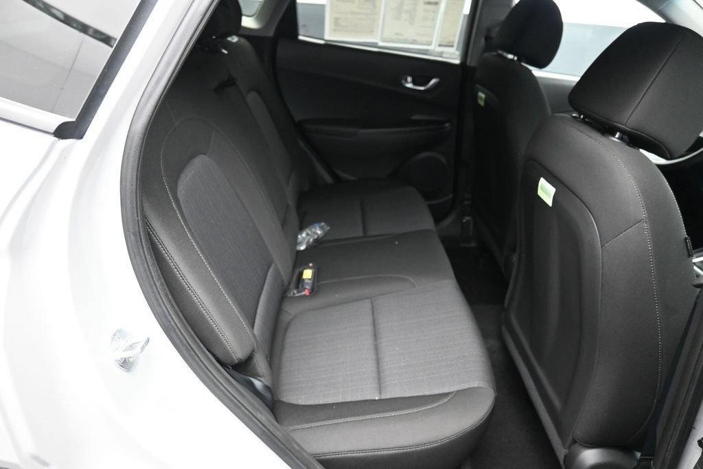 Certified 2022 Hyundai Kona SEL w/ Convenience Package AWD/4WD image 25