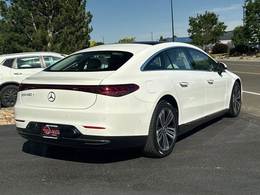 Used 2022 Mercedes-Benz EQS 450+ Sedan image 34