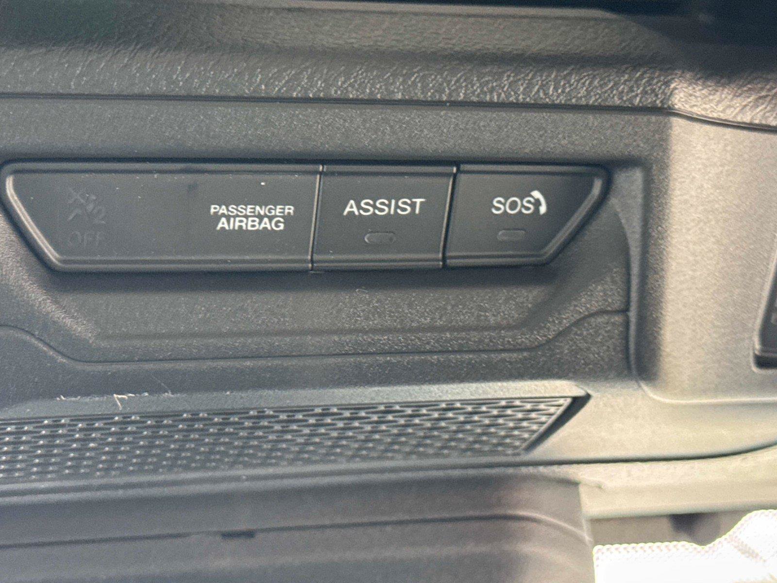 New 2026 Jeep Wrangler Unlimited Sahara AWD/4WD image 10