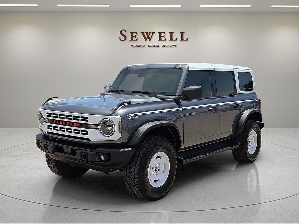 Used 2025 Ford Bronco Heritage Edition AWD/4WD image 1