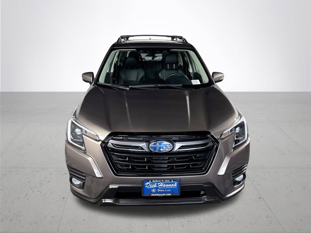 Used 2023 Subaru Forester Limited AWD/4WD image 3