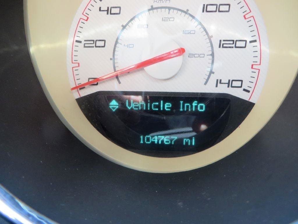 Used 2013 Dodge Challenger SXT image 16