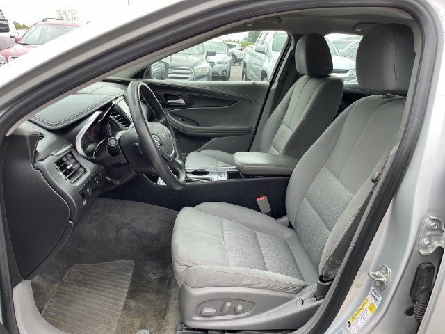 Used 2015 Chevrolet Impala LS FWD image 21