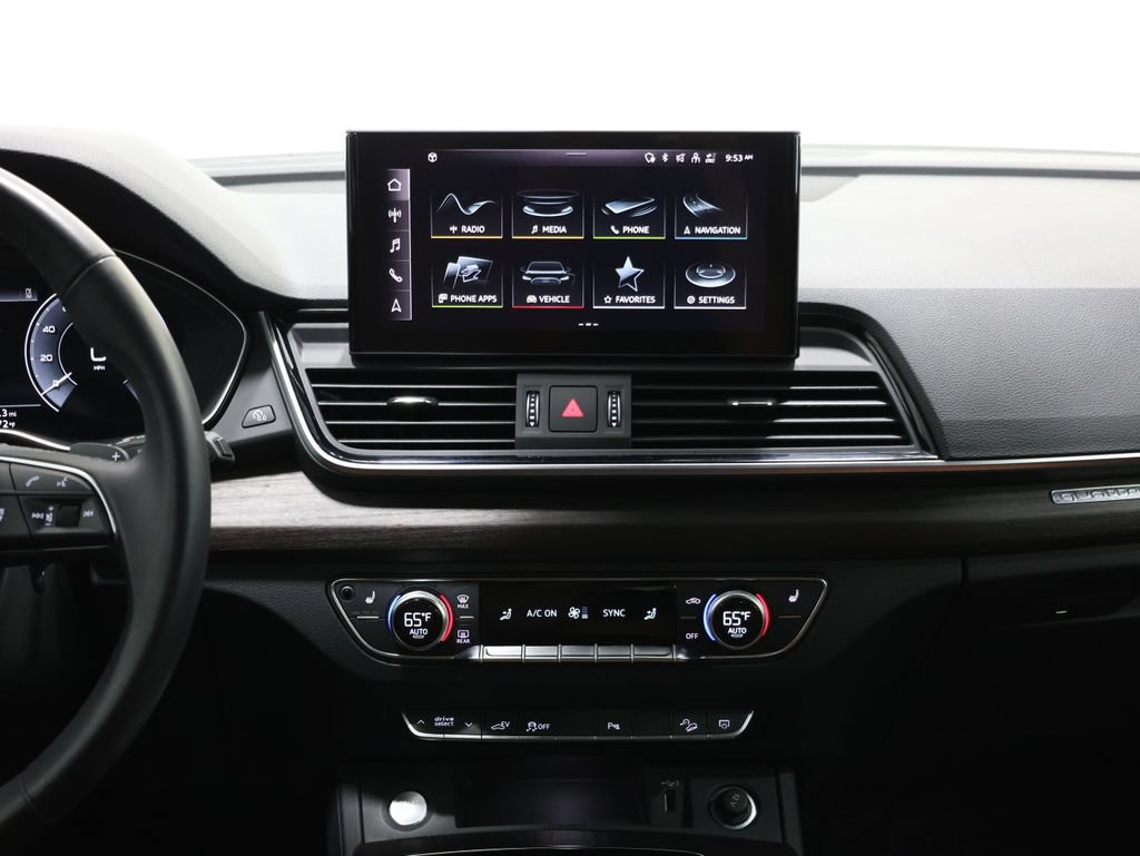 Certified 2024 Audi Q5 e Premium w/ Convenience Package AWD/4WD image 19