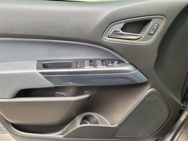 Used 2022 Chevrolet Colorado Z71 w/ Safety Package image 28