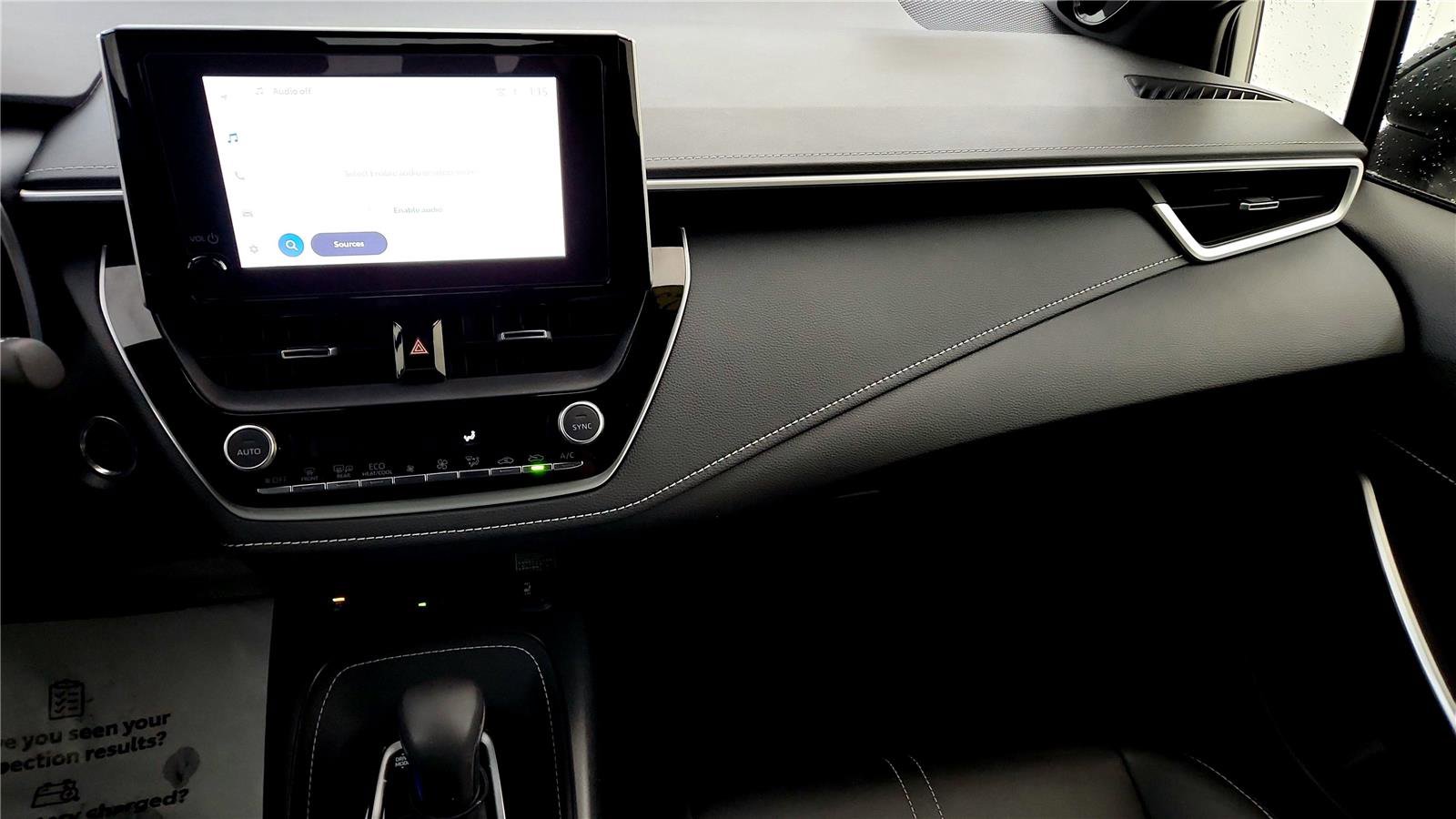 Certified 2025 Toyota Corolla XSE FWD image 29