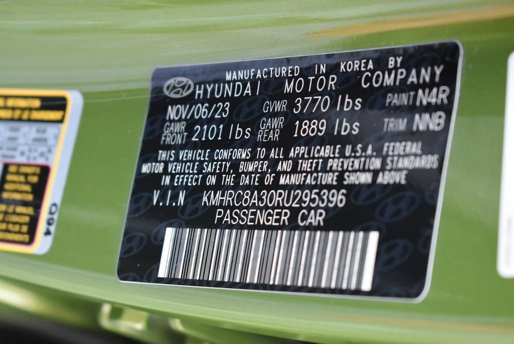 Used 2024 Hyundai Venue SEL image 38