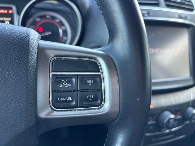 Used 2018 Dodge Journey Crossroad w/ Nav & Sun Group FWD image 13