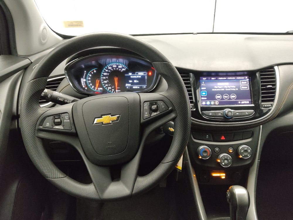 Used 2021 Chevrolet Trax LT AWD/4WD image 22