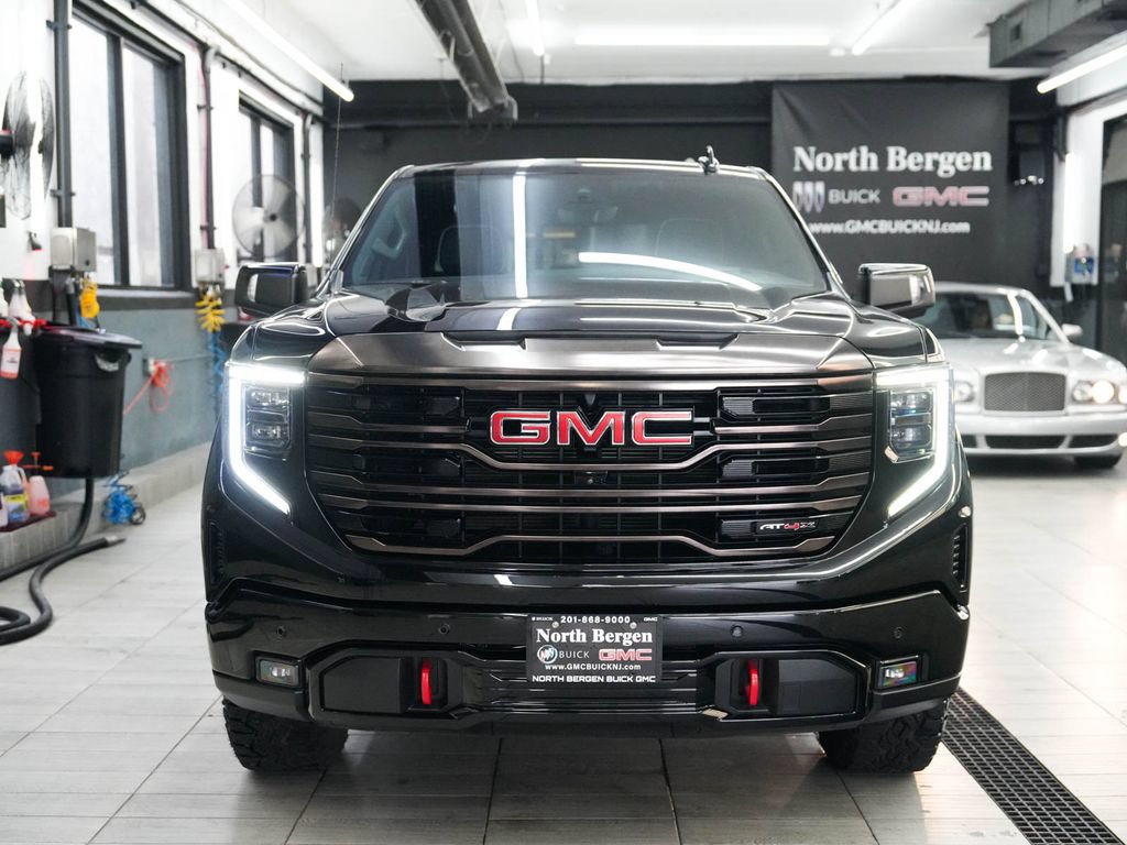 Used 2023 GMC Sierra 1500 AT4X AWD/4WD image 2