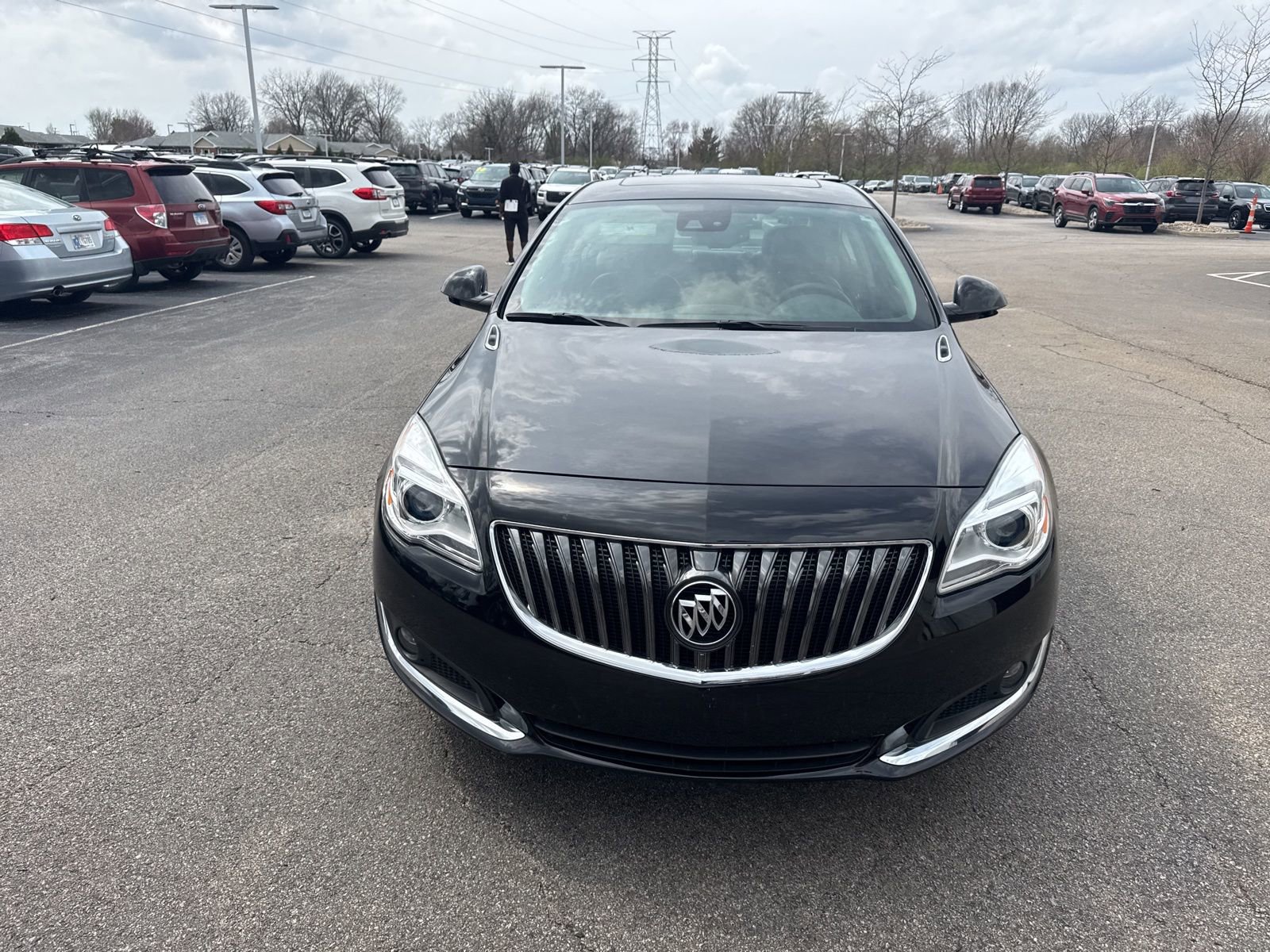 Used 2016 Buick Regal Premium w/ Driver Confidence Package #1 image 3