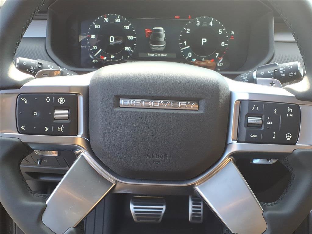 New 2026 Land Rover Discovery Limited Edition image 11