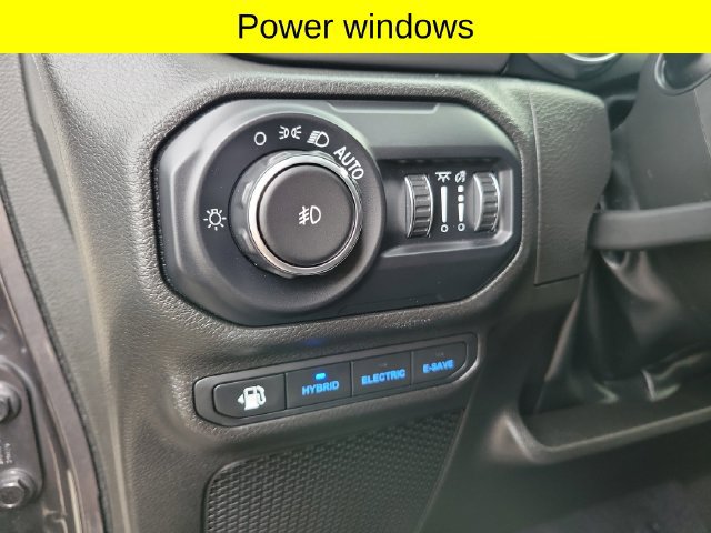 Certified 2022 Jeep Wrangler Unlimited Rubicon 4xe w/ Cold Weather Group AWD/4WD image 20